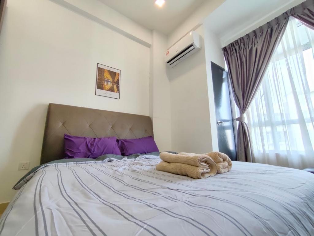 Midori Green Austin Height Ikea Toppen Pangsapuri